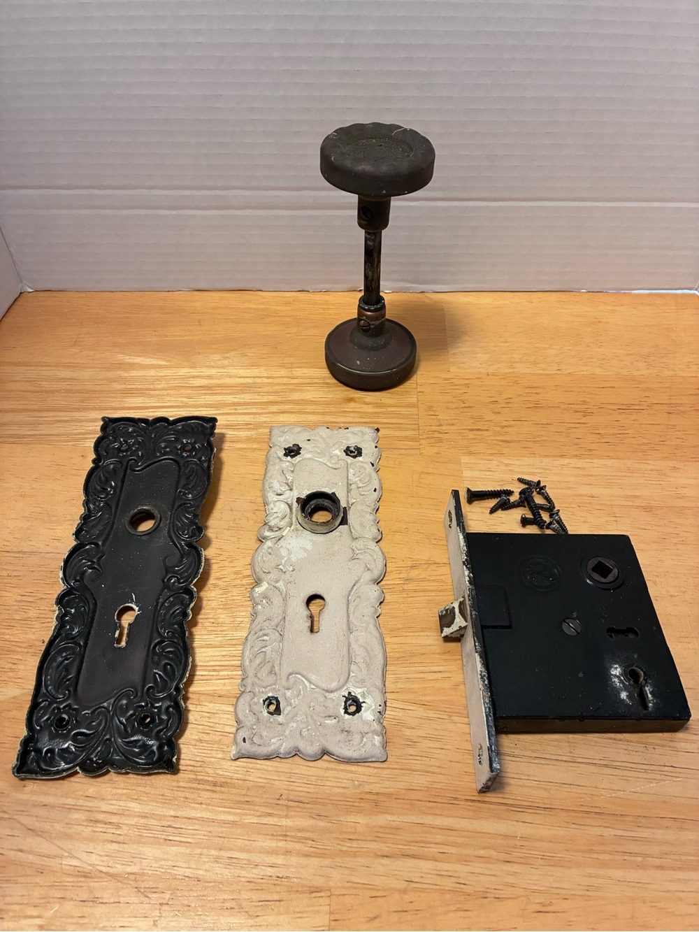 RHC Eulalia Door Knobs, Back plates, and Mortise Lock